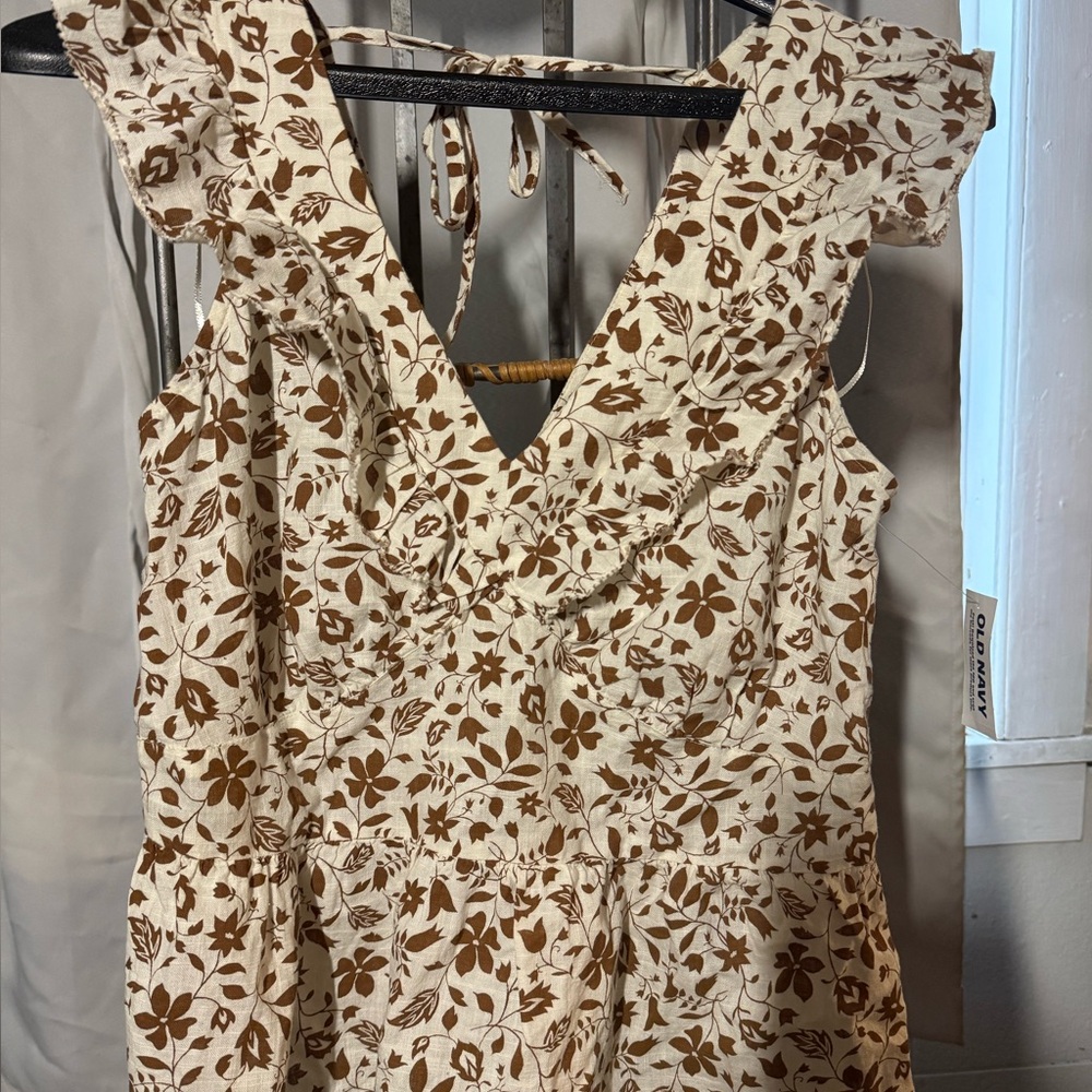 Floral Ruffle Sleeve top